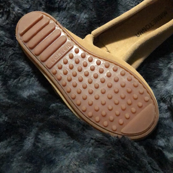 New, never worn kids thunderbird Minnetonka moccasins - Picture 3 of 3